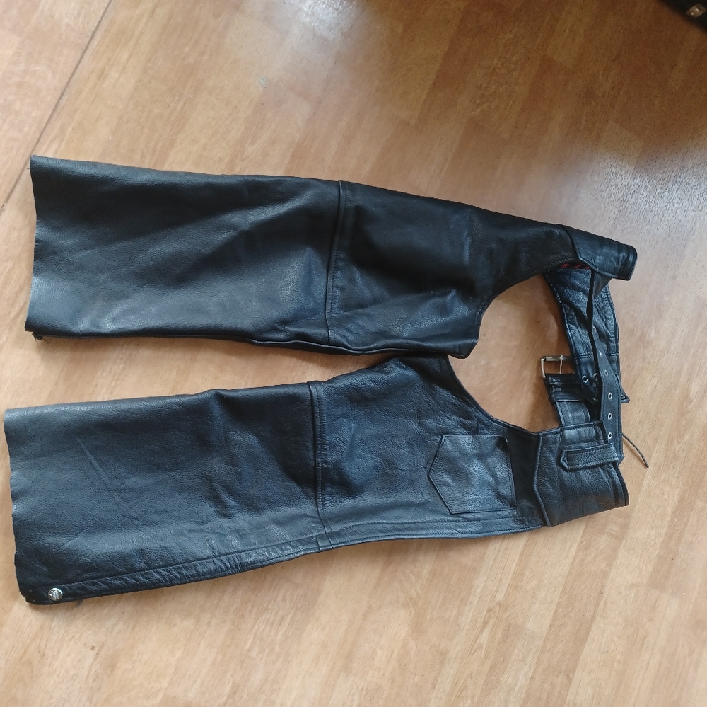 Motorcycle chaps interstate leather size small short black leathet